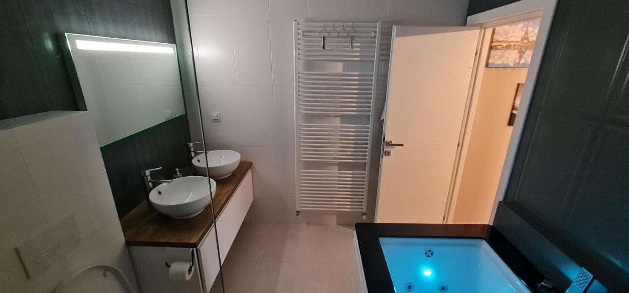 Tonitza Apartament Κλουζ-Ναπόκα Εξωτερικό φωτογραφία